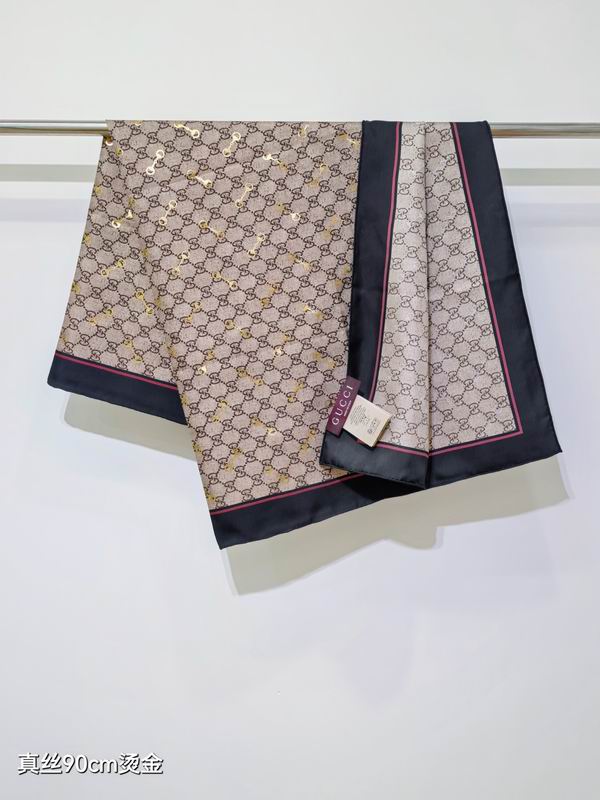 Gucci Silk Scarf 90X90cm E15 (3)