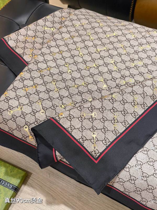 Gucci Silk Scarf 90X90cm E15 (6)