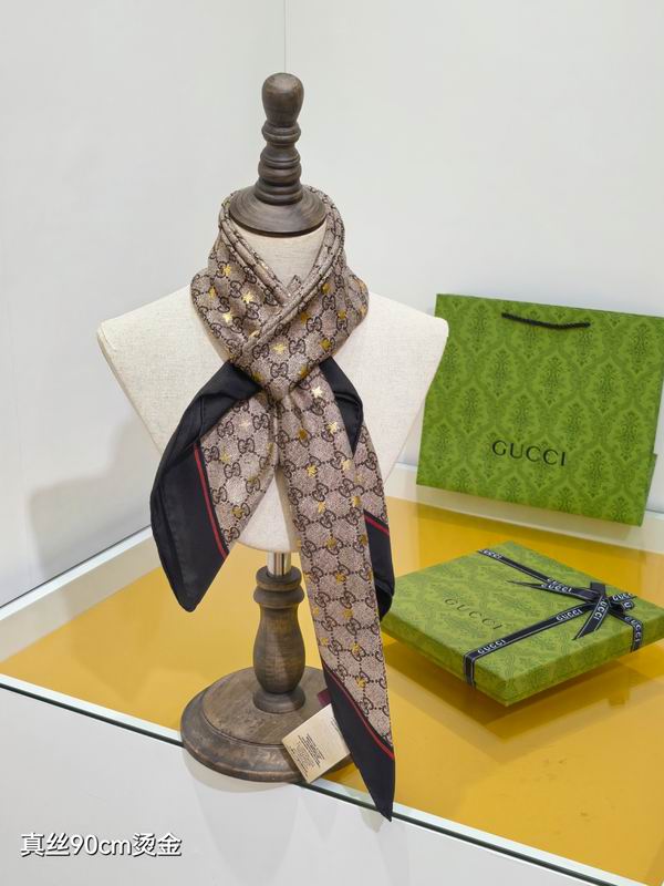 Gucci Silk Scarf 90X90cm E15 (1)