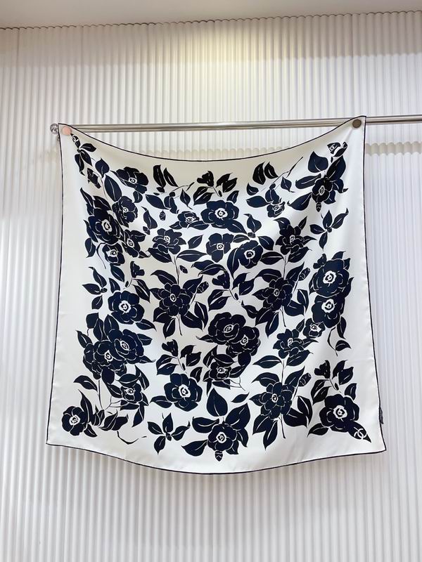 Gucci Silk Scarf 90X90cm E19 (3)