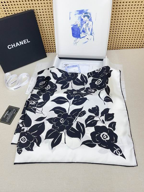 Gucci Silk Scarf 90X90cm E19 (6)