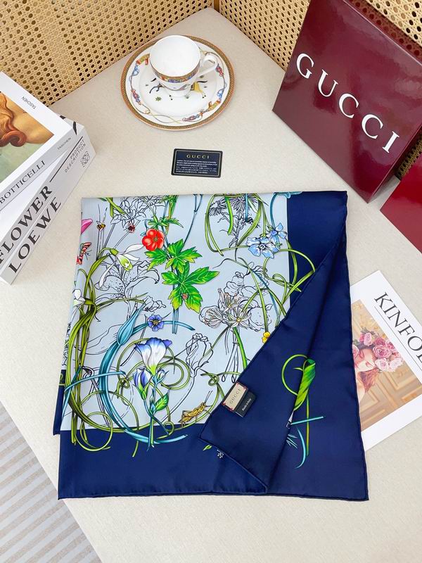 Gucci Silk Scarf 90X90cm E20 (6)