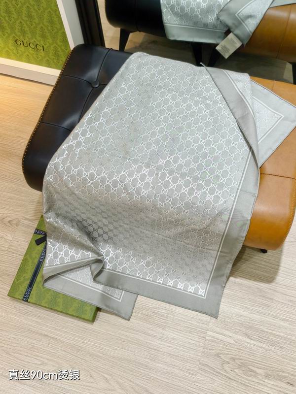 Gucci Silk Scarf 90X90cm E23 (23)