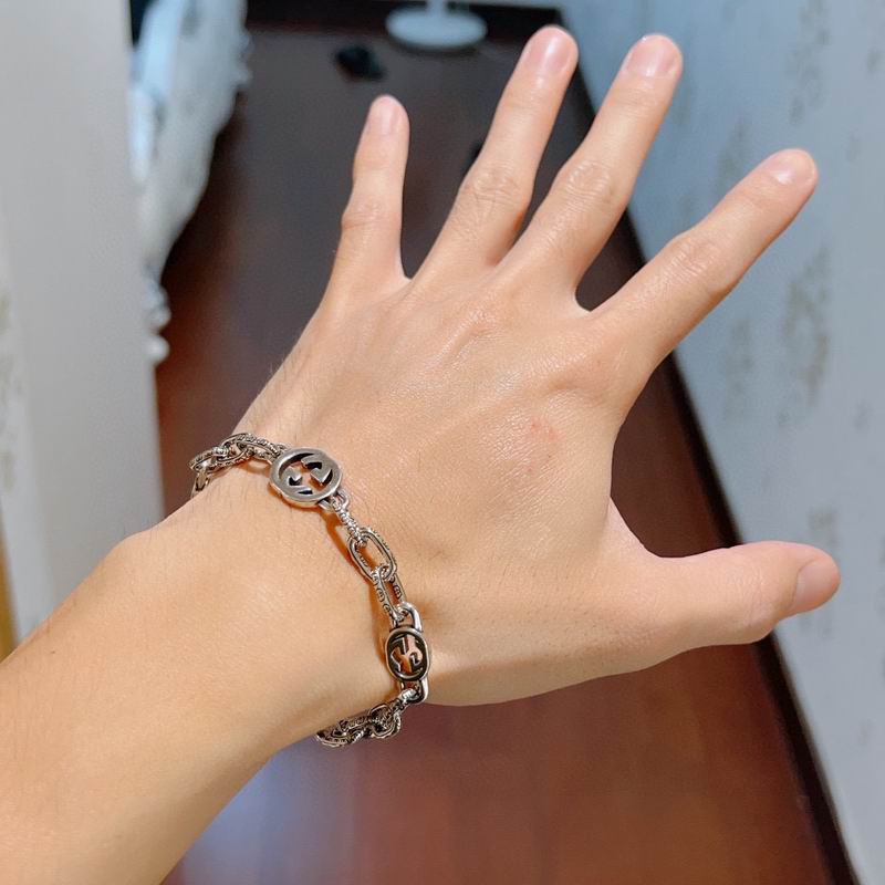 Gucci Suits 03yxs04 (3)