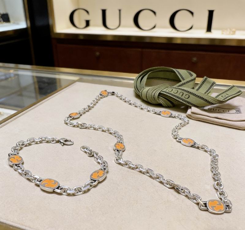 Gucci Suits 04yxs18 (18)