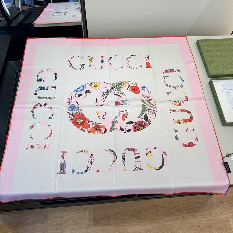 Gucci silk scarf hm (106)