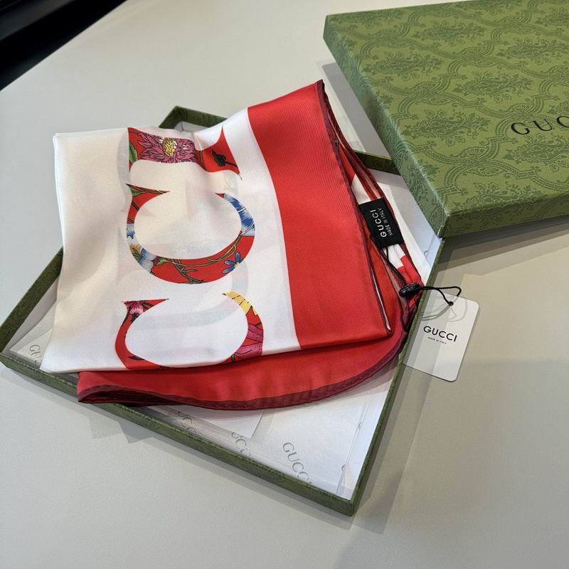 Gucci silk scarf hm (110)