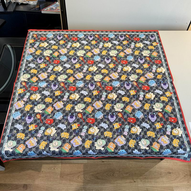 Gucci silk scarf hm (116)