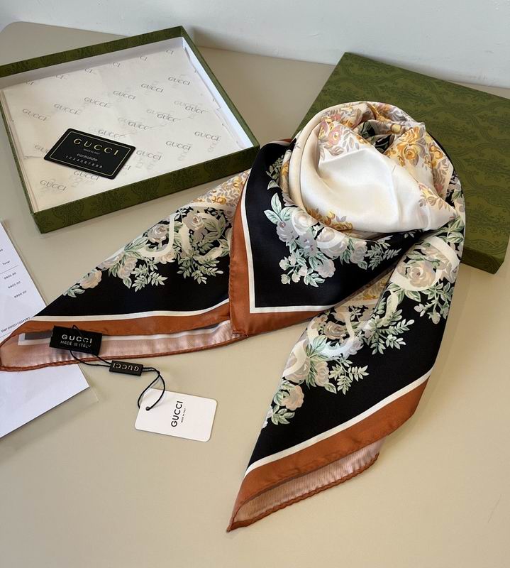 Gucci silk scarf hm (13)