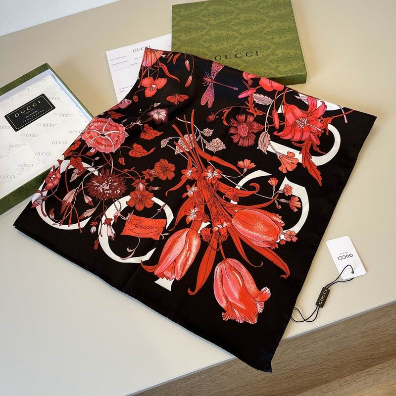 Gucci silk scarf hm (2)