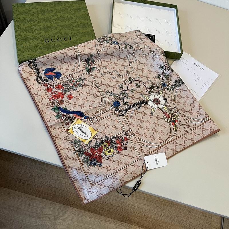 Gucci silk scarf hm (34)