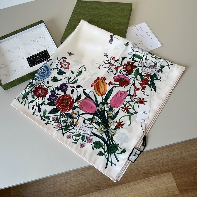 Gucci silk scarf hm (47)