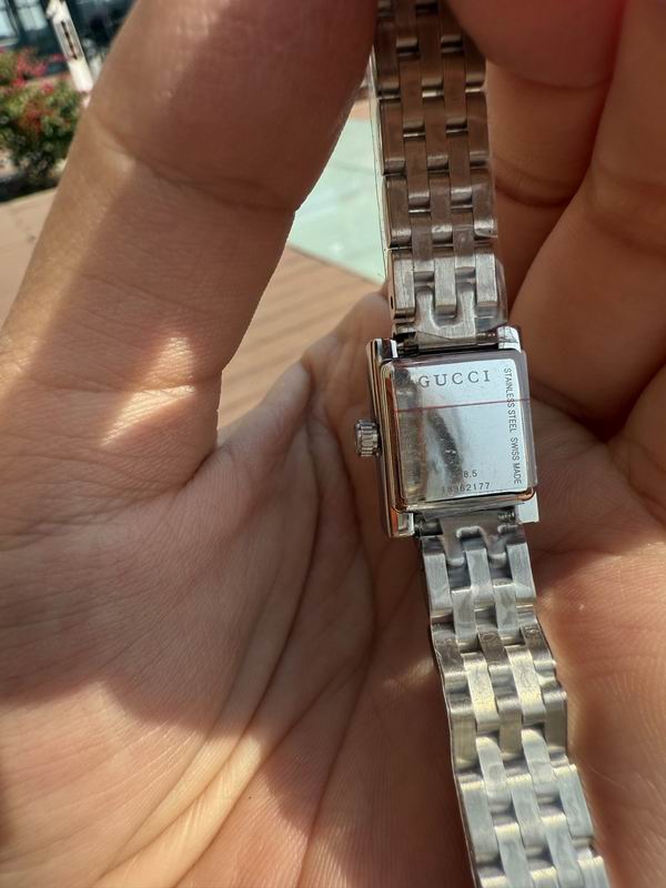 Gucci watch 26 (4)