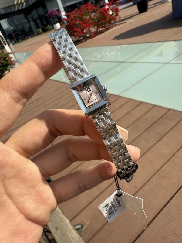 Gucci watch 26 (6)