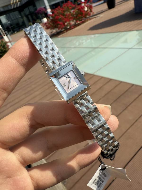 Gucci watch 26 (9)