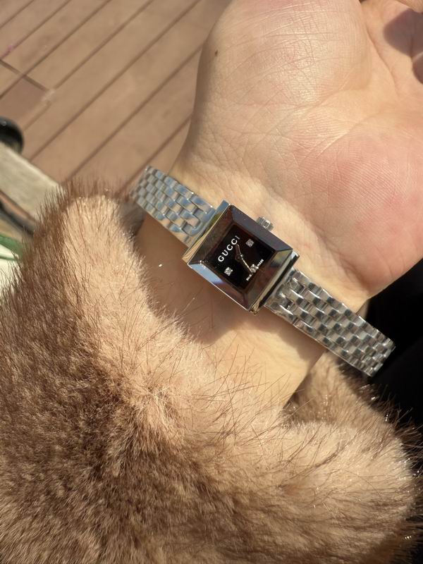 Gucci watch 28 (2)