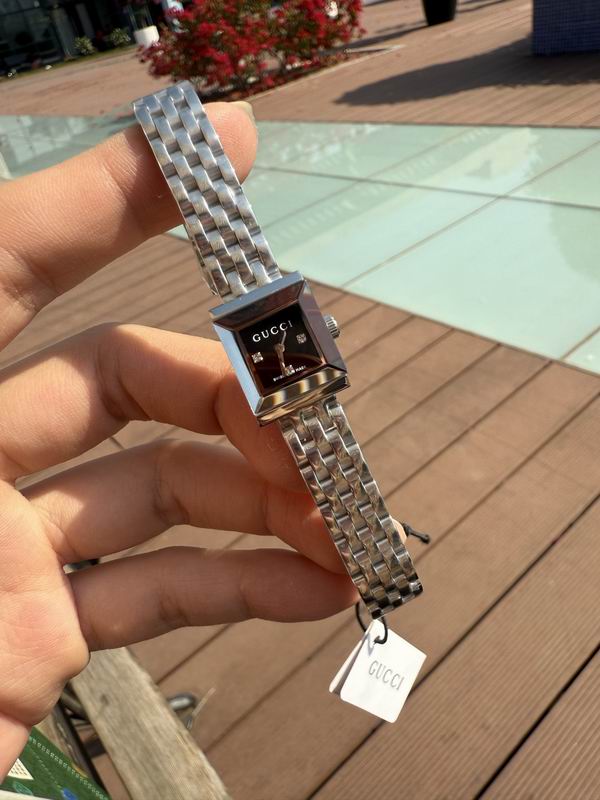 Gucci watch 28 (9)