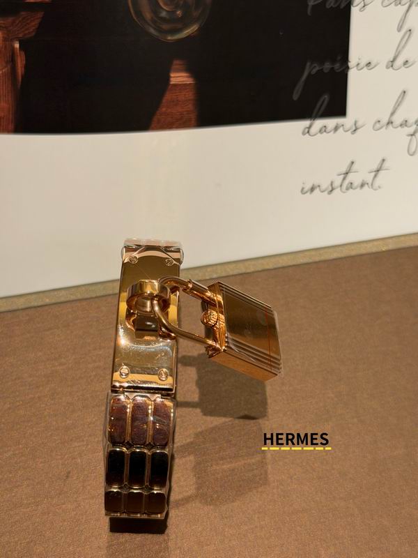 Hermes 20mm 58 (3)