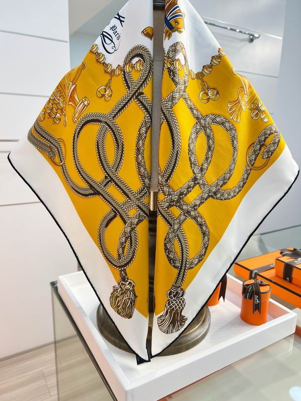 Hermes Silk Scarf 88X88cm E21 (15)