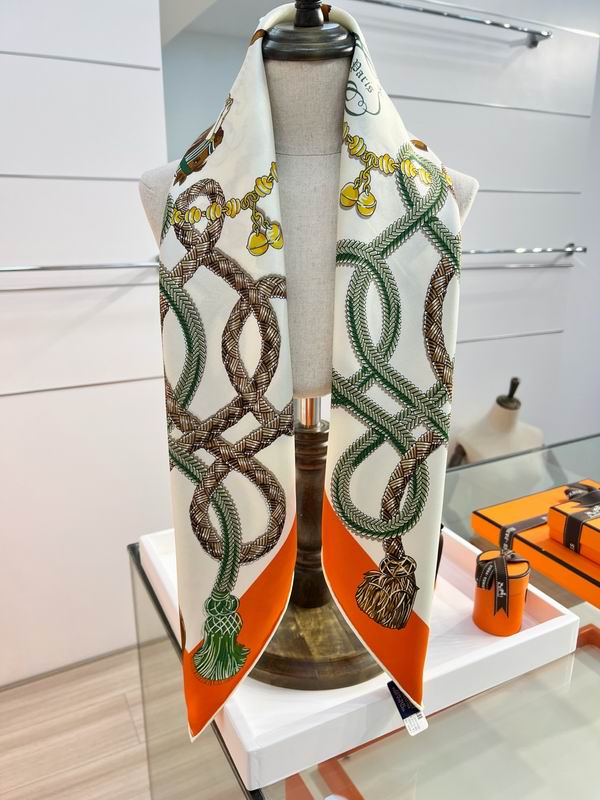 Hermes Silk Scarf 88X88cm E21 (31)