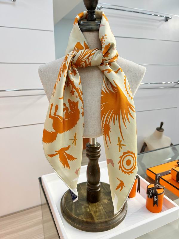 Hermes Silk Scarf 90X90cm E02 (2)