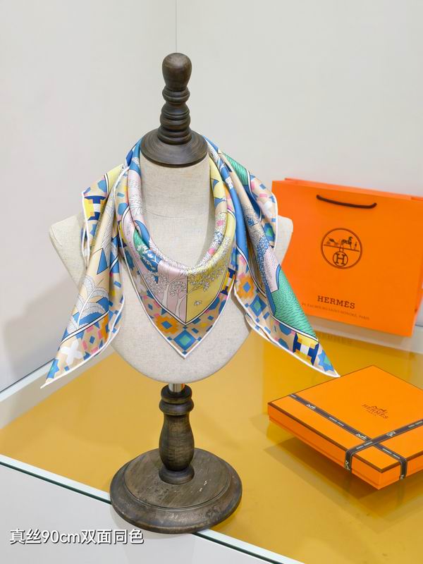 Hermes Silk Scarf 90X90cm E07 (2)