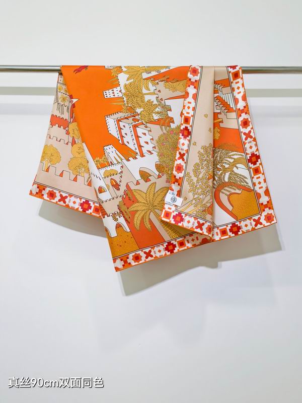 Hermes Silk Scarf 90X90cm E07 (21)