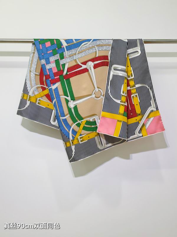 Hermes Silk Scarf 90X90cm E17 (11)