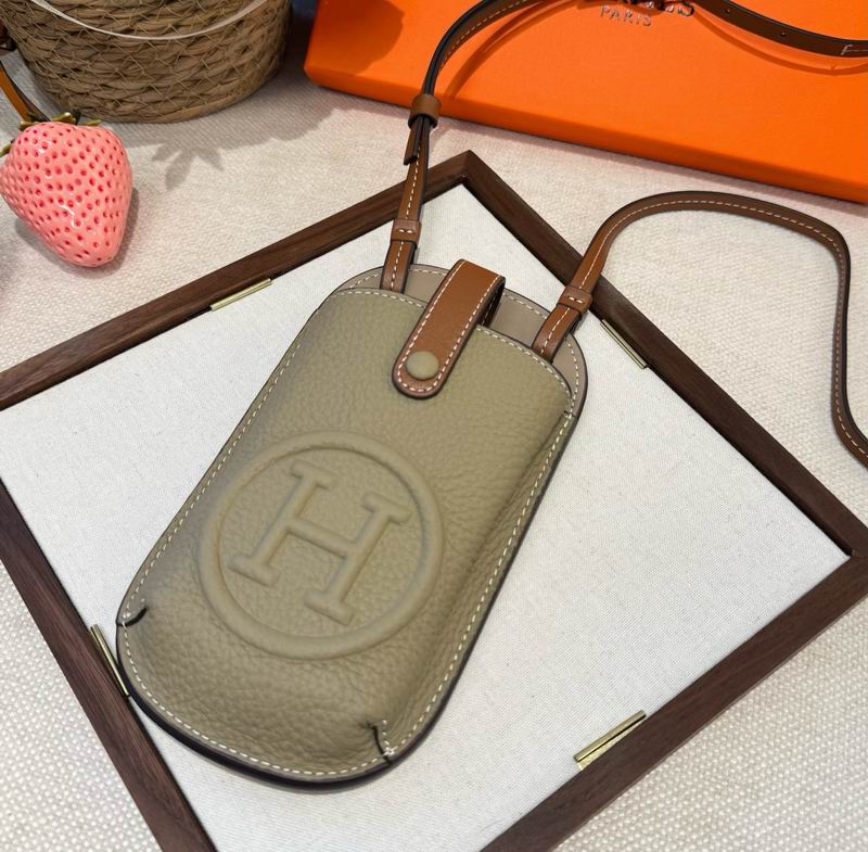 Hermes phone bag 21x10cm 45 (14)