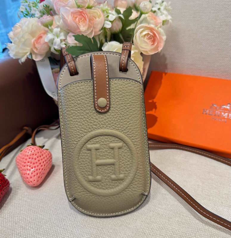 Hermes phone bag 21x10cm 45 (18)