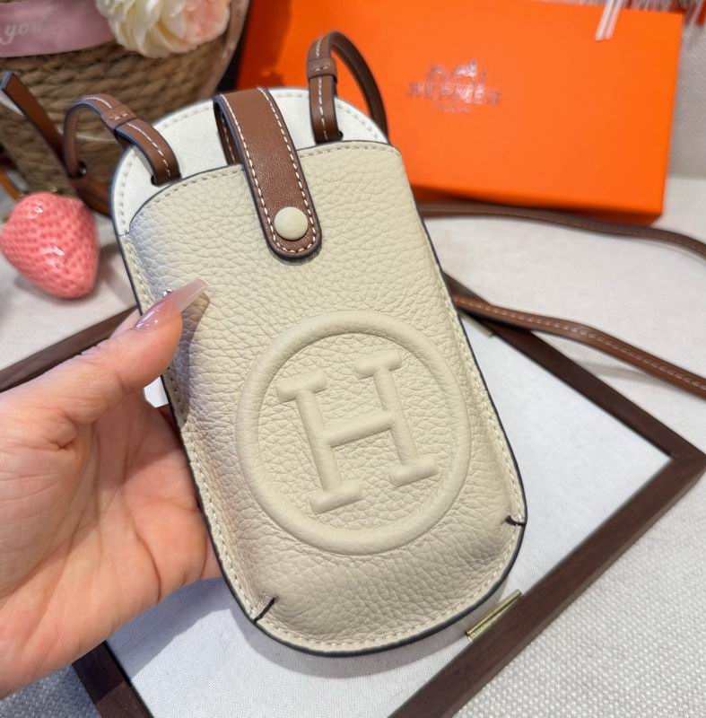 Hermes phone bag 21x10cm 45 (4)