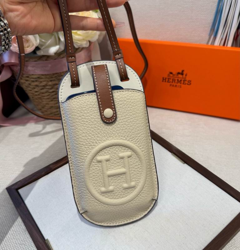 Hermes phone bag 21x10cm 45 (9)