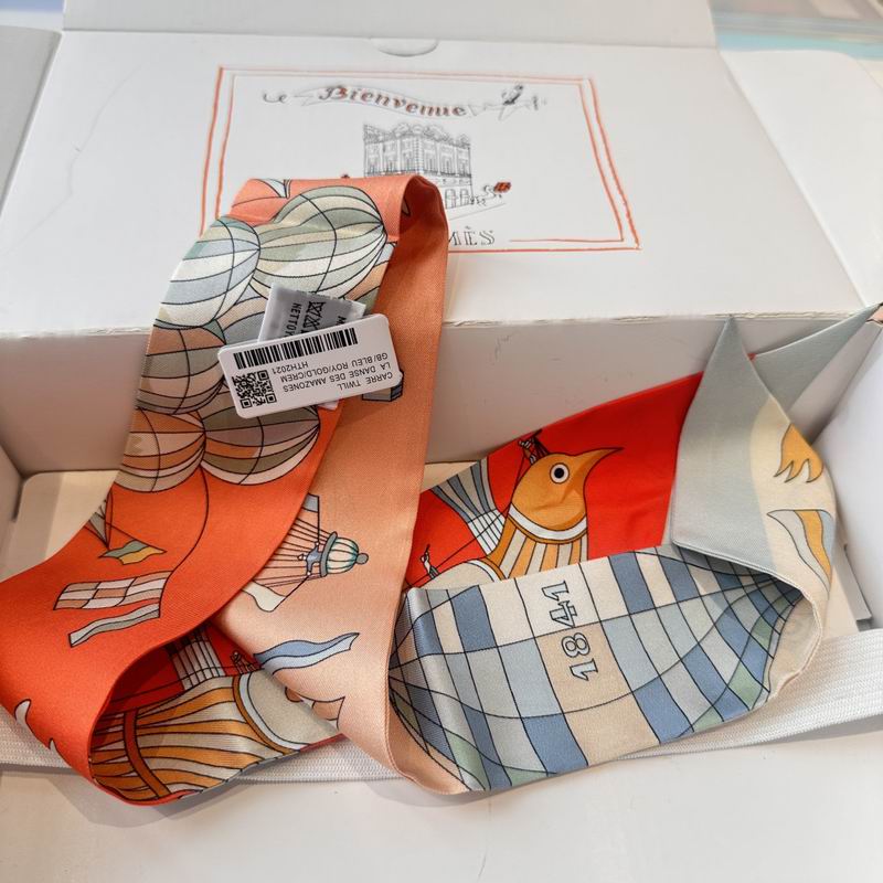 Hermes silk ribbon 5X86cm E (3)