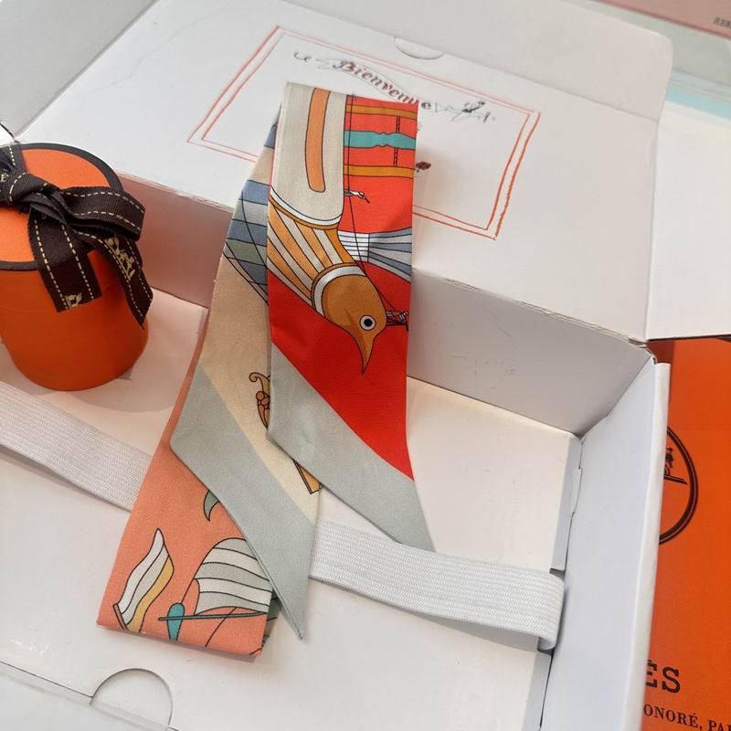Hermes silk ribbon 5X86cm E (8)