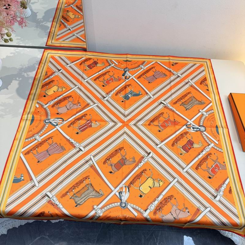 Hermes silk scarf 90X90cm E16 (7)