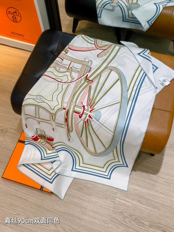 Hermes silk scarf 90X90cm E43 (14)