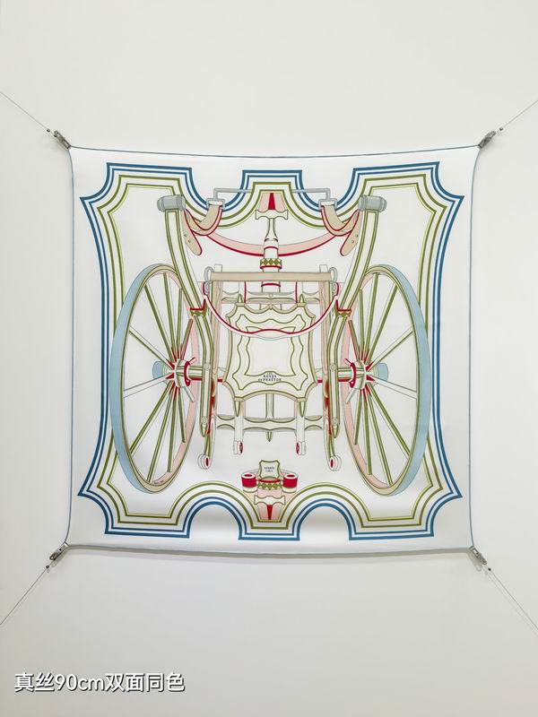 Hermes silk scarf 90X90cm E43 (16)