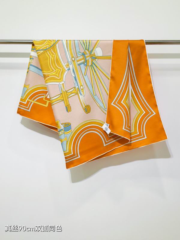 Hermes silk scarf 90X90cm E43 (2)