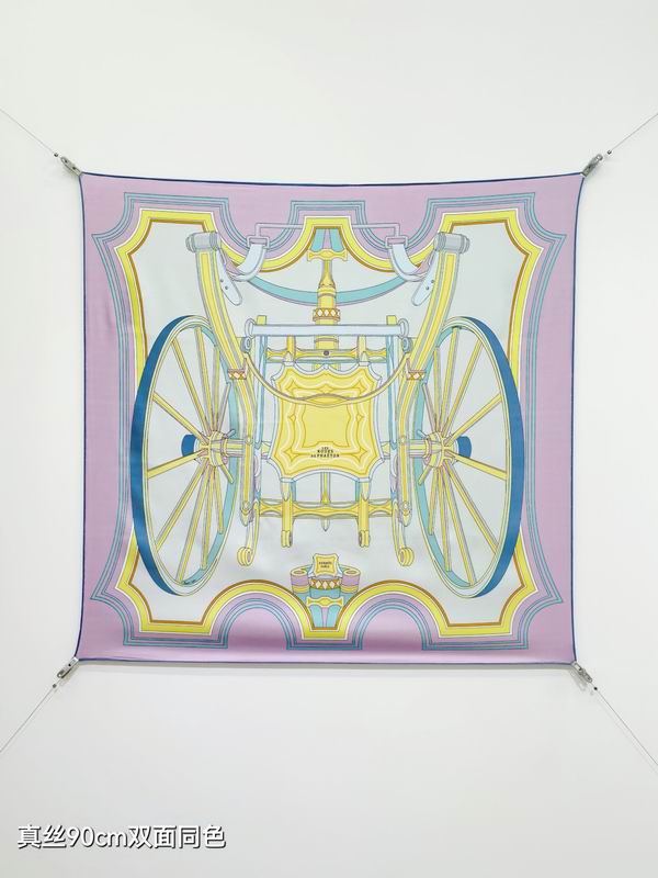 Hermes silk scarf 90X90cm E43 (25)