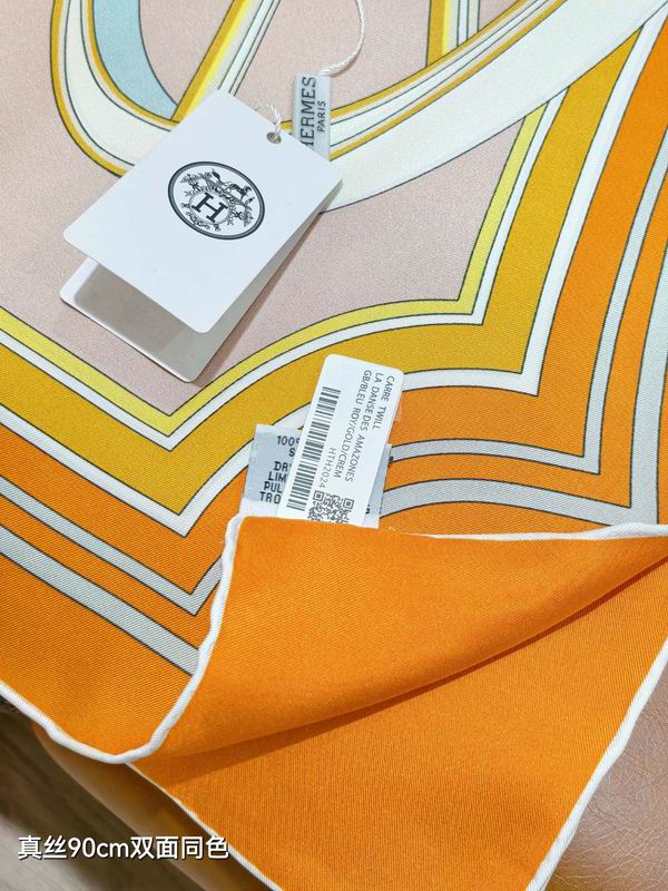 Hermes silk scarf 90X90cm E43 (3)