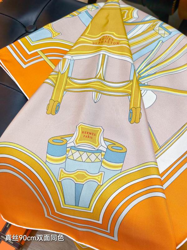 Hermes silk scarf 90X90cm E43 (4)