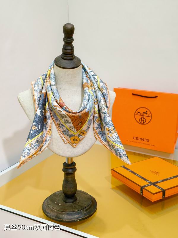 Hermes silk scarf 90X90cm E44 (2)