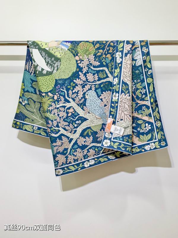 Hermes silk scarf 90X90cm E44 (23)