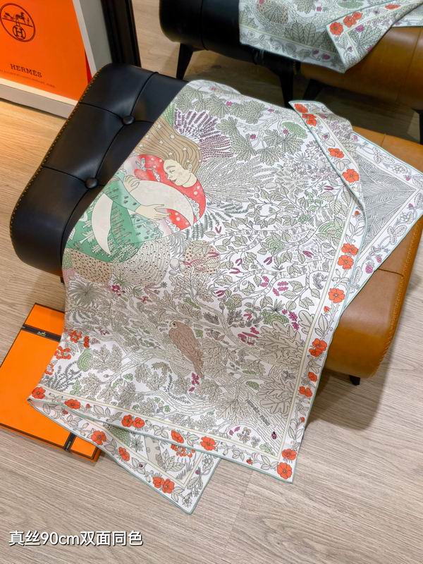 Hermes silk scarf 90X90cm E44 (36)
