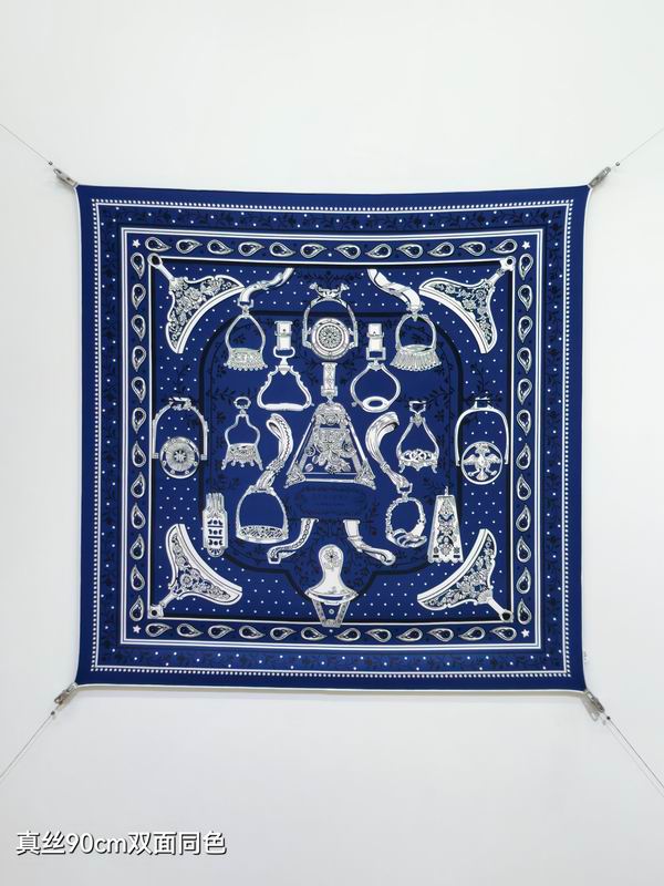 Hermes silk scarf 90X90cm E57 (14)