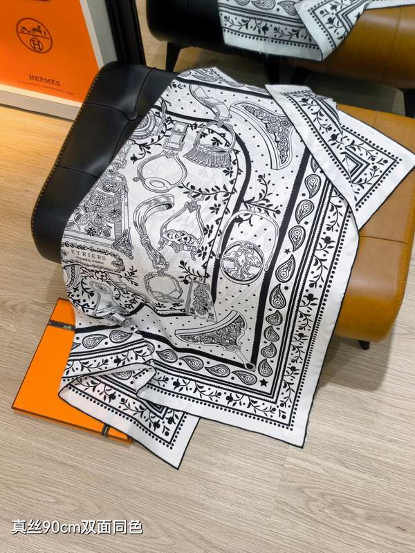 Hermes silk scarf 90X90cm E57 (20)