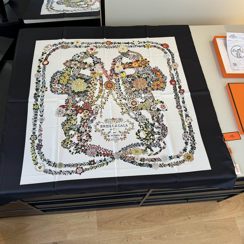Hermes silk scarf hm (136)