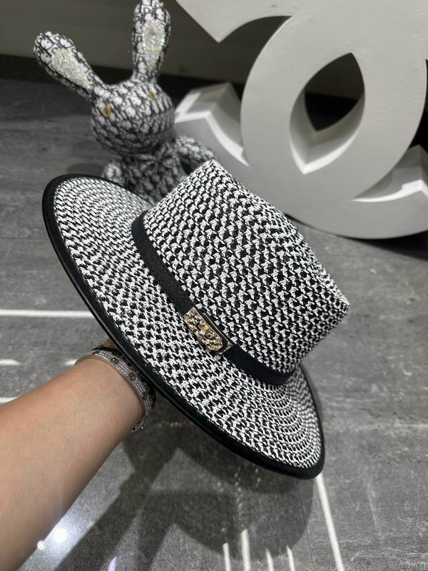 Hermes top hat dx (2330)