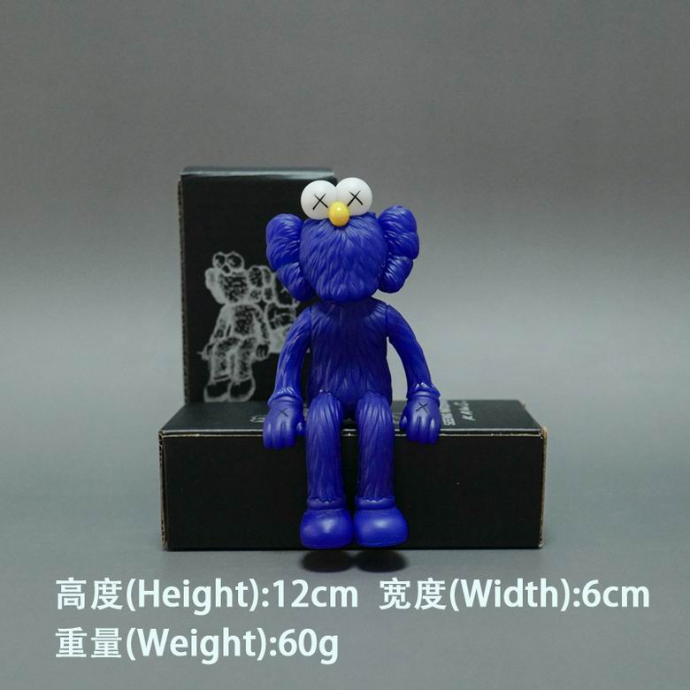 Kaws 12 6 9cm 60g m    (5)