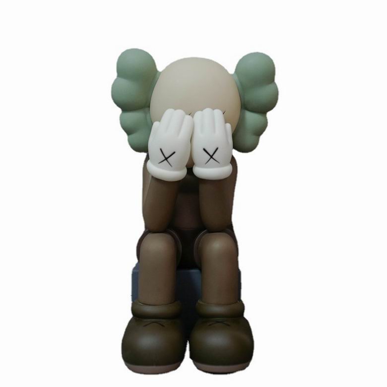 Kaws 14 22 28cm    (12)